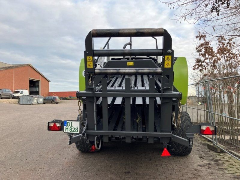 Claas Quadrant 5200 FC