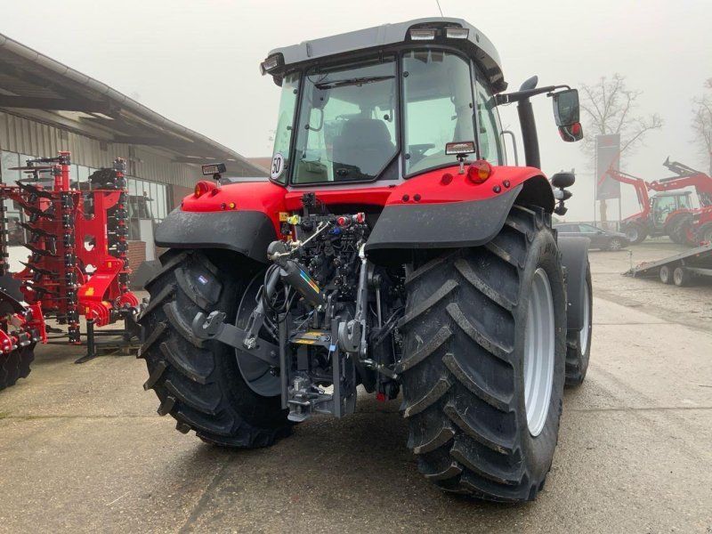 Massey Ferguson 6S.145 DYNA-VT