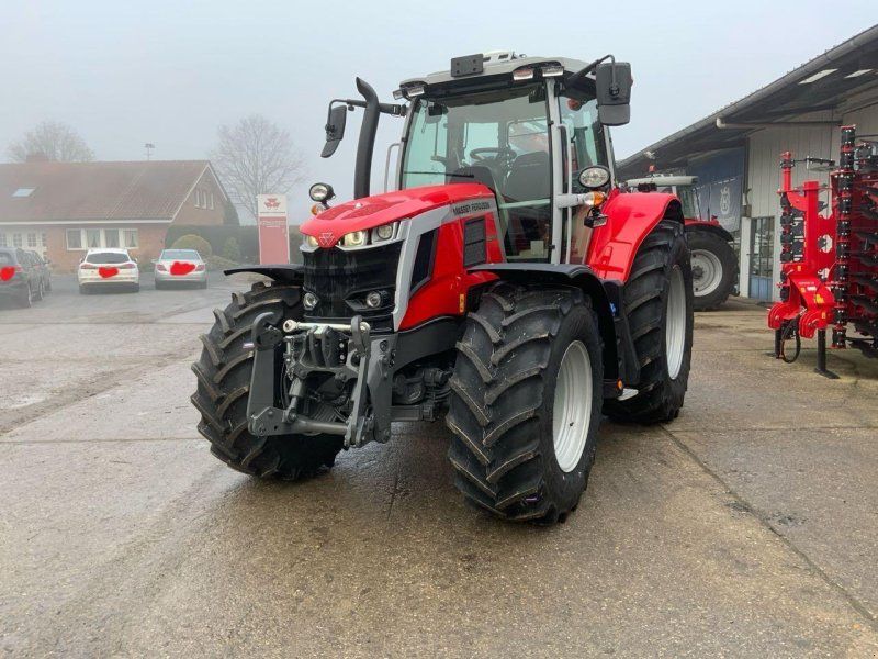 Massey Ferguson 6S.145 DYNA-VT