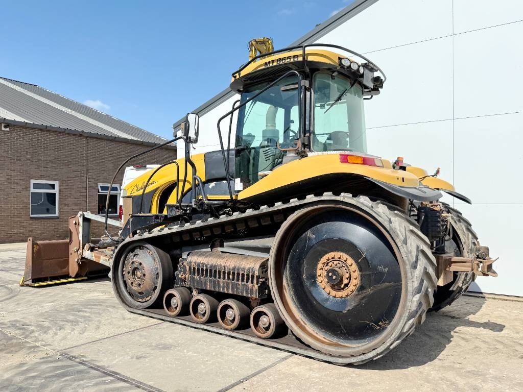 CAT Challenger MT865B - German Machine / Front Blade