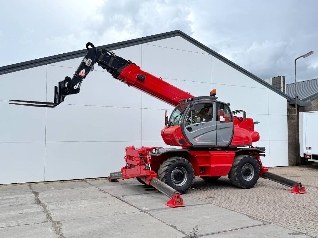 Manitou MRT2150+ Privilege - Remote Control / 4x4x4 / AC