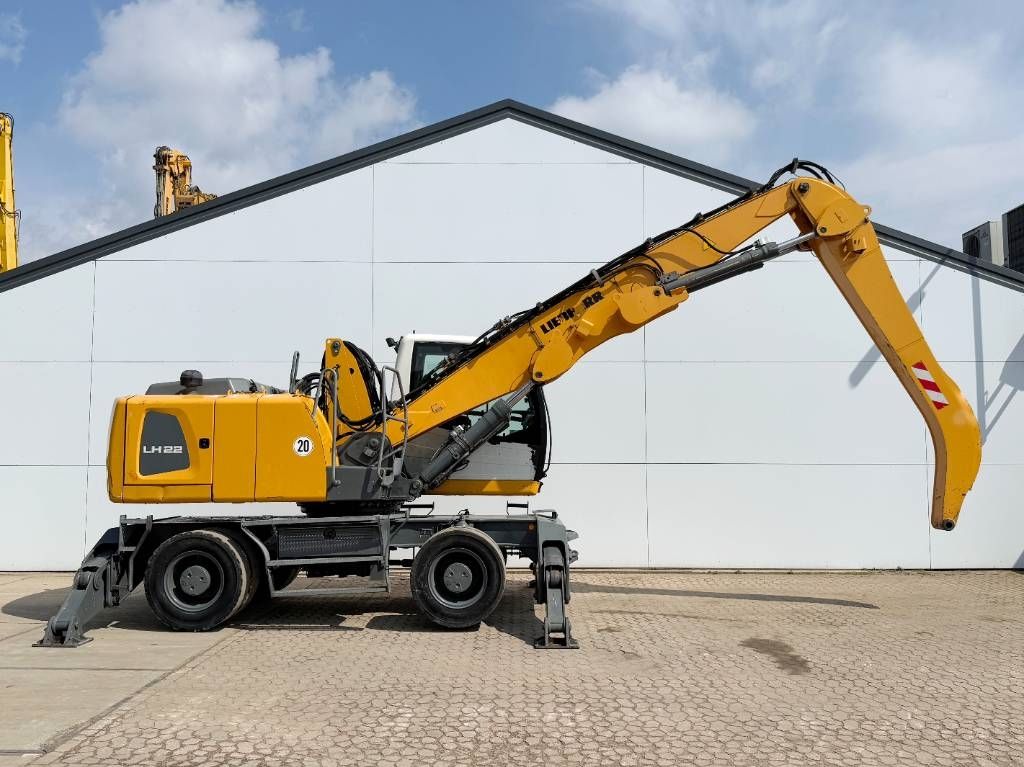 Liebherr LH22M Litronic - German Machine / Automatic Greasi
