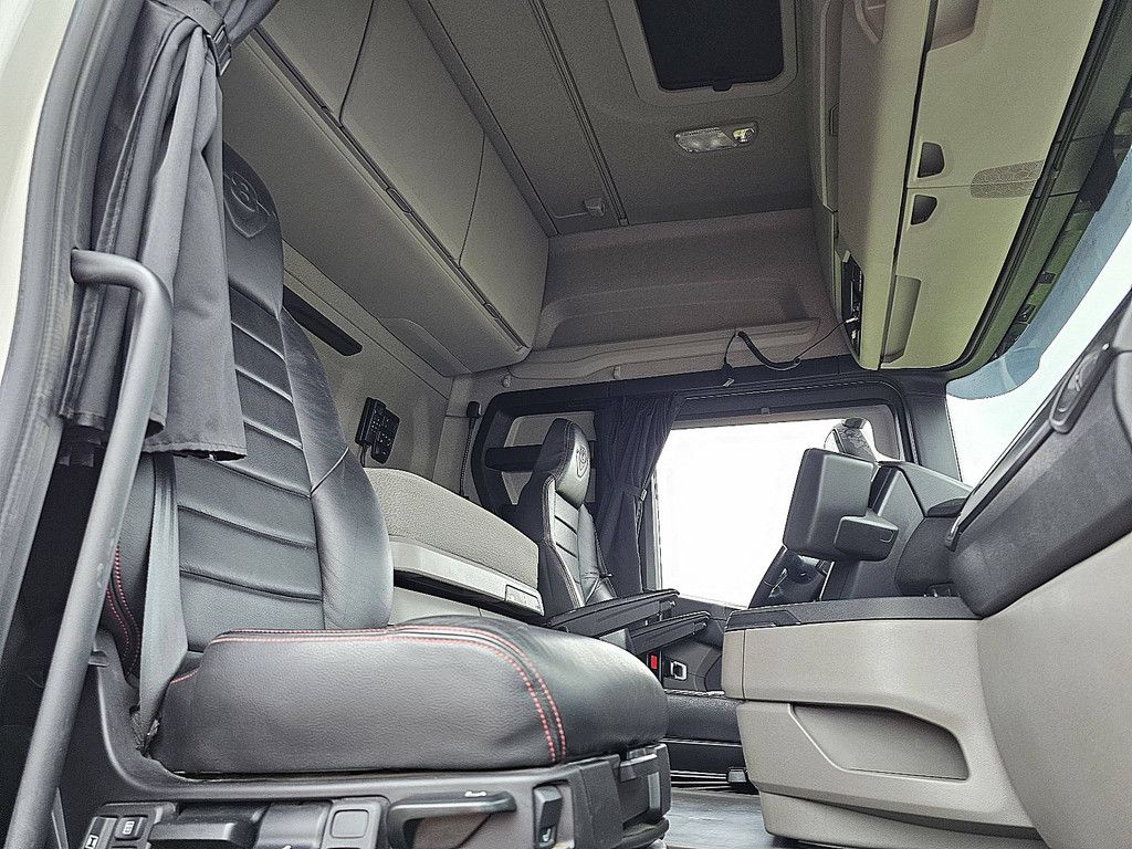 SCANIA R650 nb,80 ton