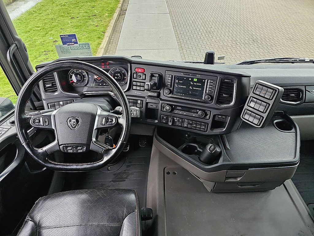 SCANIA R650 nb,80 ton
