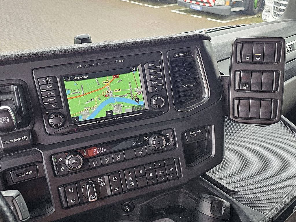 SCANIA R650 nb,80 ton