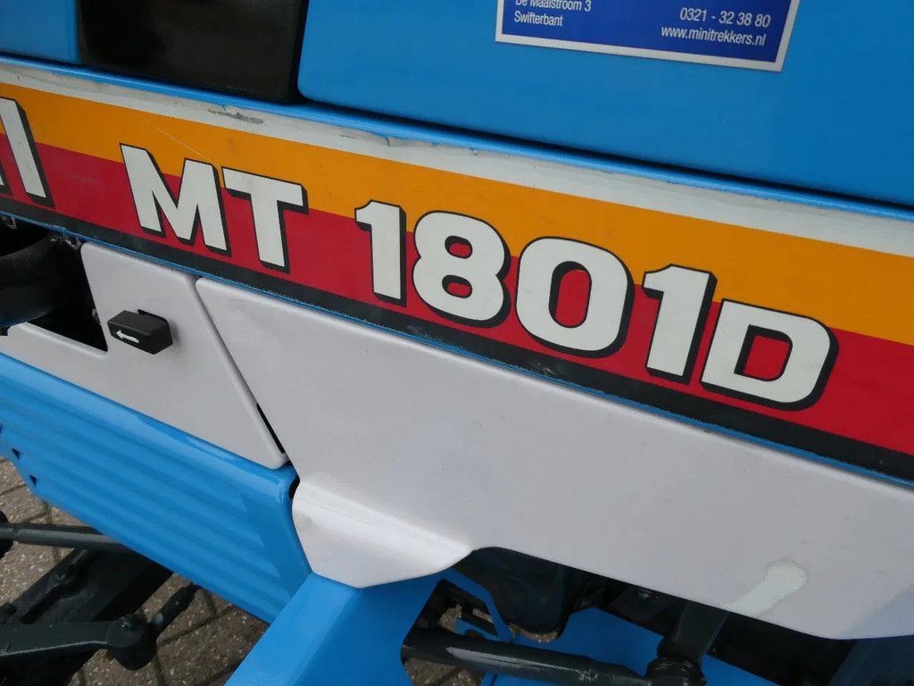 Mitsubishi MT1801D 4wd / 1722 Draaiuren / 4 Cilinder