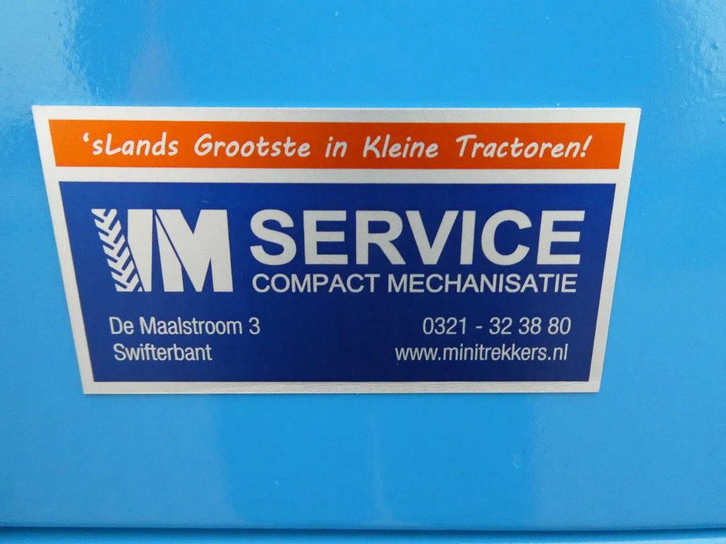 Mitsubishi MT1801D 4wd / 1722 Draaiuren / 4 Cilinder