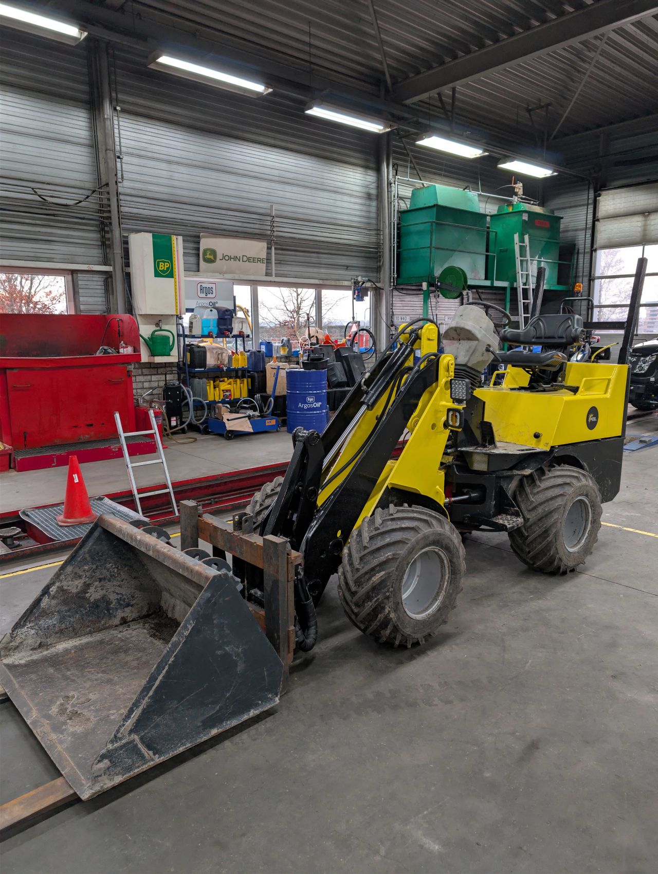 Mini loader | Thaler KL222 | shovel