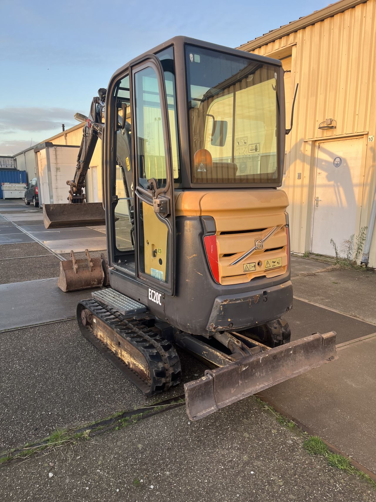 Volvo EC20C minigraver bouwjaar 2013