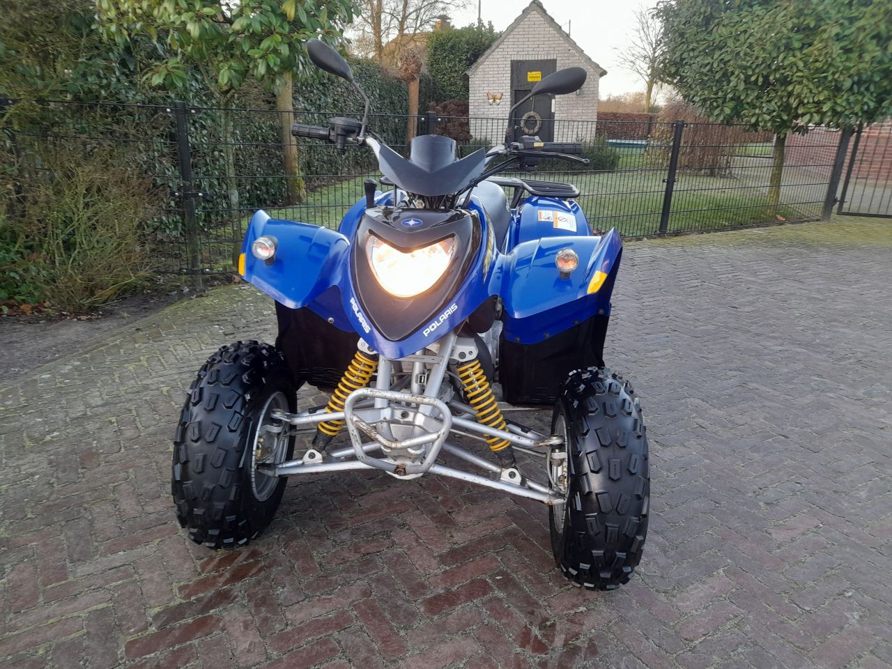 Polaris Phoenix quad met kenteken