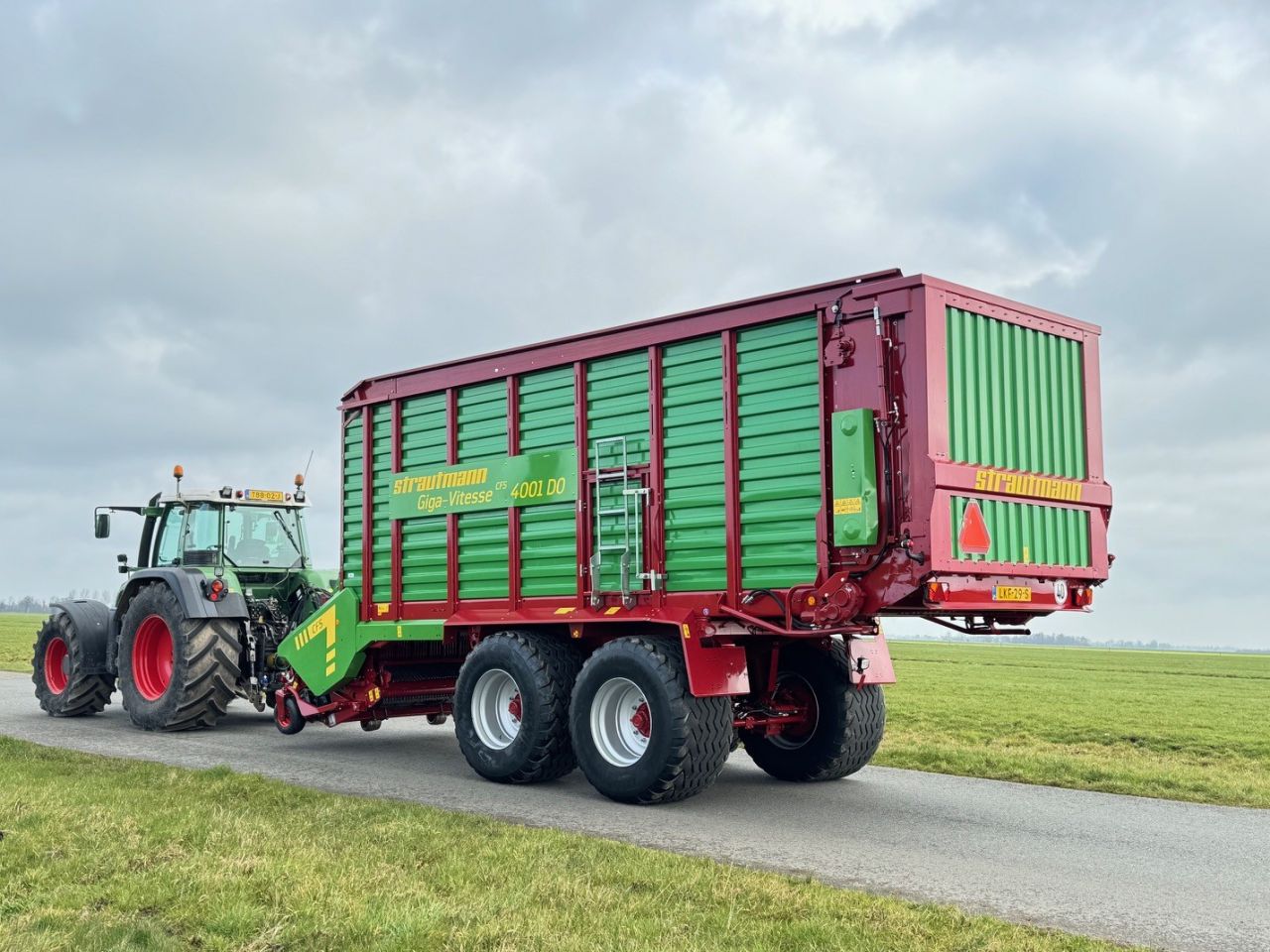 Strautmann Giga Vitesse CFS 4001 DO