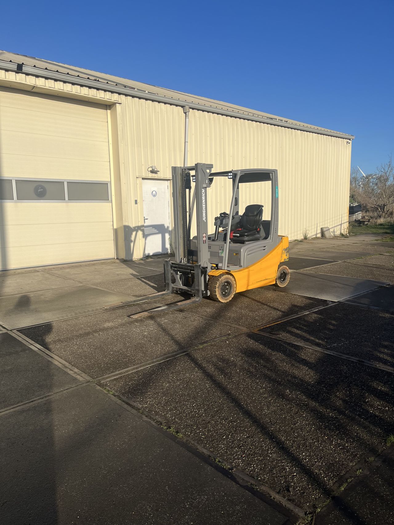 Jungheinrich Heftruck EFG 320