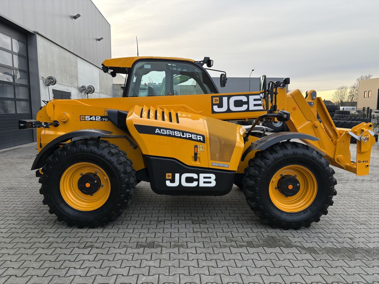 JCB 542-70 AGRI SUPER