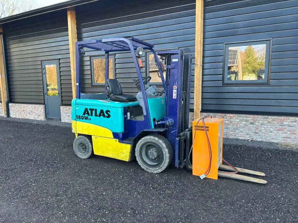 Komatsu FB30EX-8 Elektrische heftruck FB30EX-8