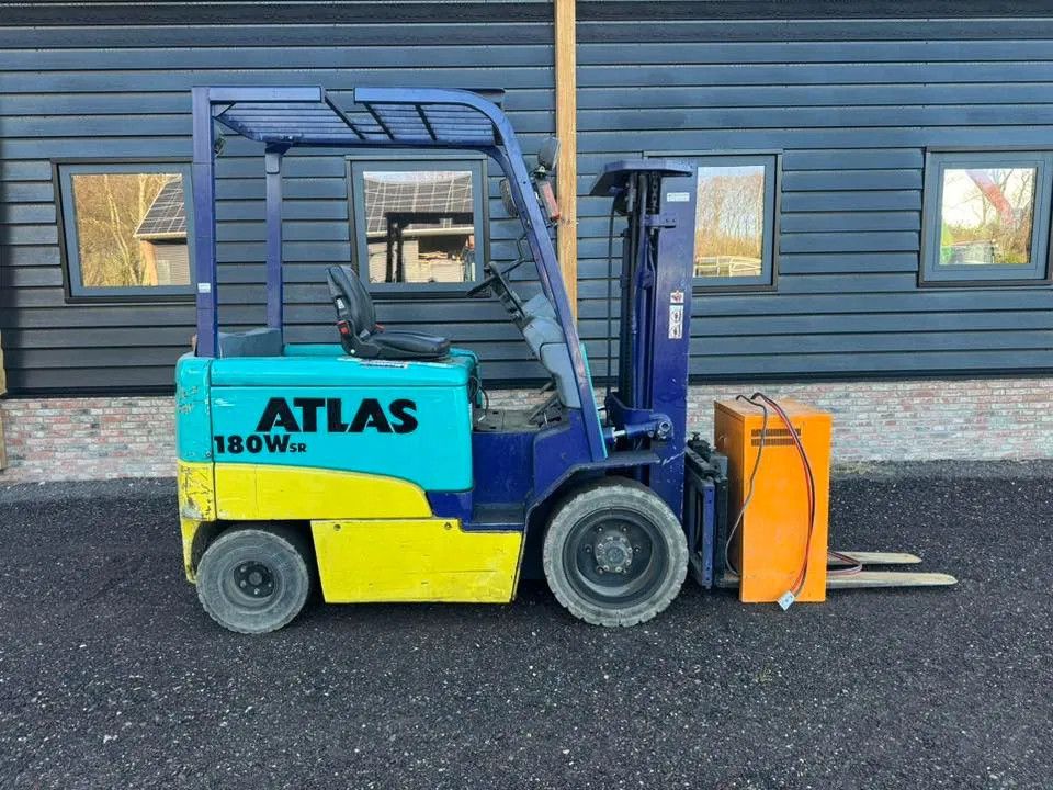 Komatsu FB30EX-8 Elektrische heftruck FB30EX-8