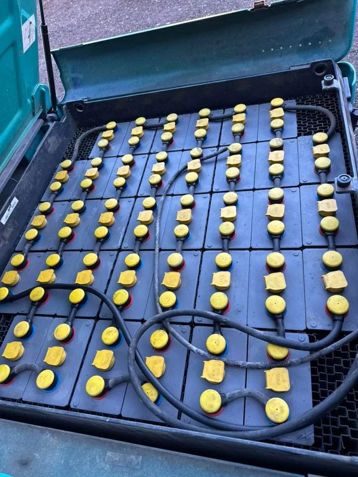 Komatsu FB30EX-8 Elektrische heftruck FB30EX-8