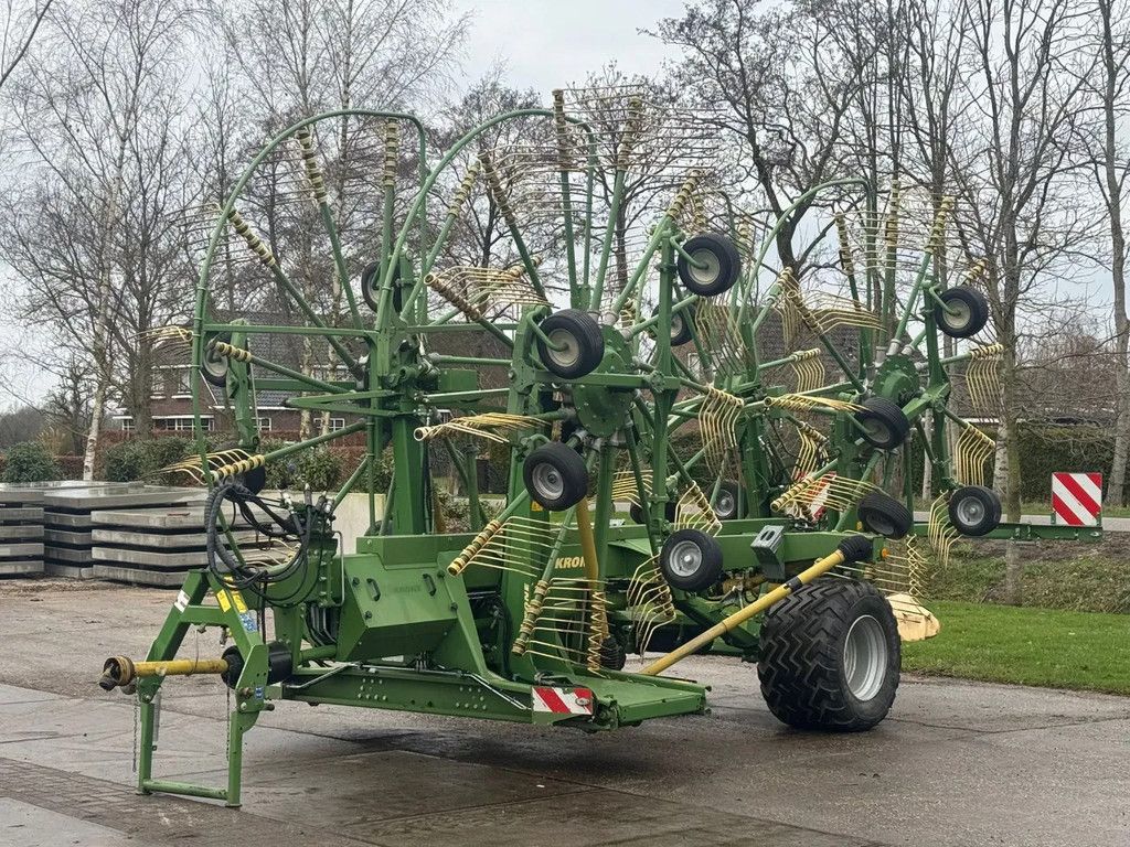 Krone Krone Swadro 1400 plus 4 rotorhark zwiller