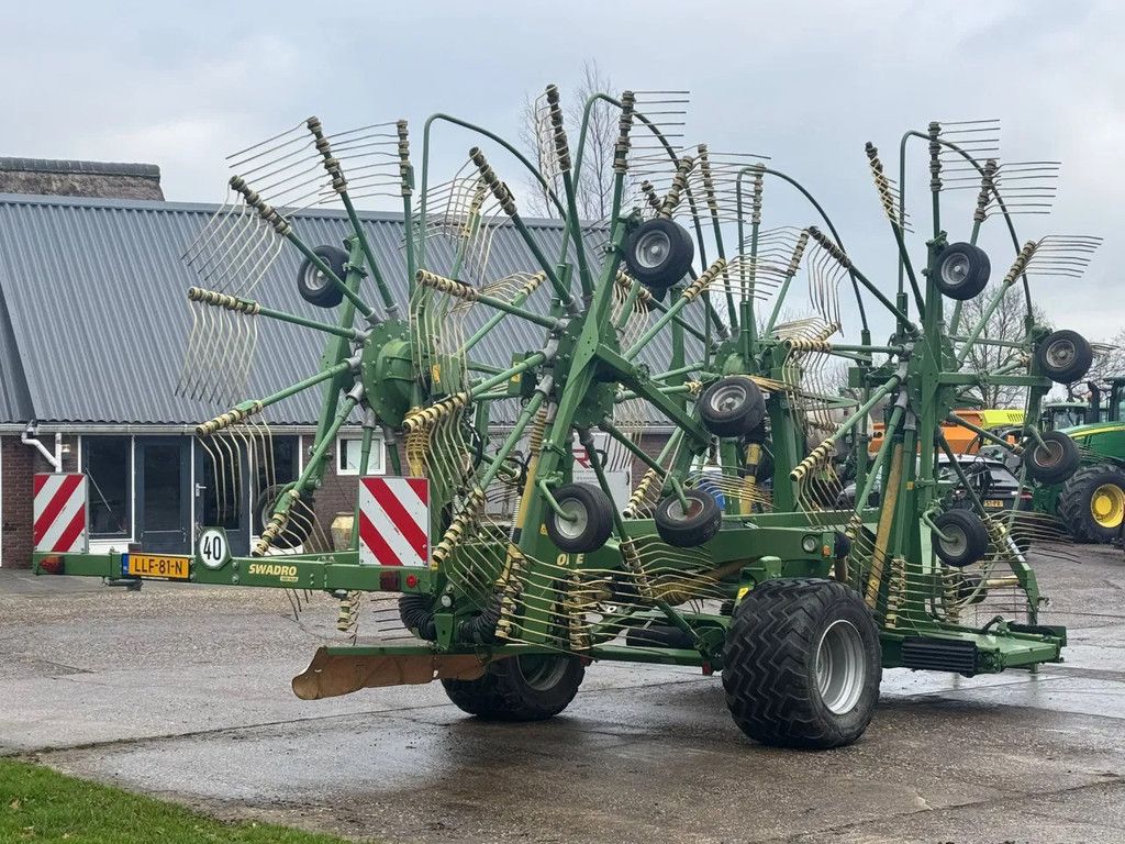 Krone Krone Swadro 1400 plus 4 rotorhark zwiller