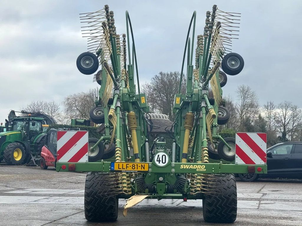 Krone Krone Swadro 1400 plus 4 rotorhark zwiller