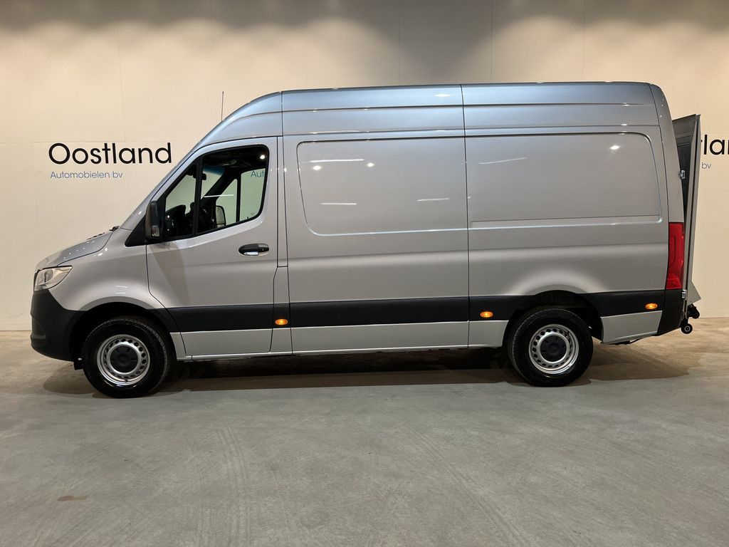 Mercedes-Benz Sprinter 317 CDI L2H2 RWD Automaat / Bär Laadklep / Airco / Cruise Control / Camera / CarPlay / Navigatie / 52.000 KM !!