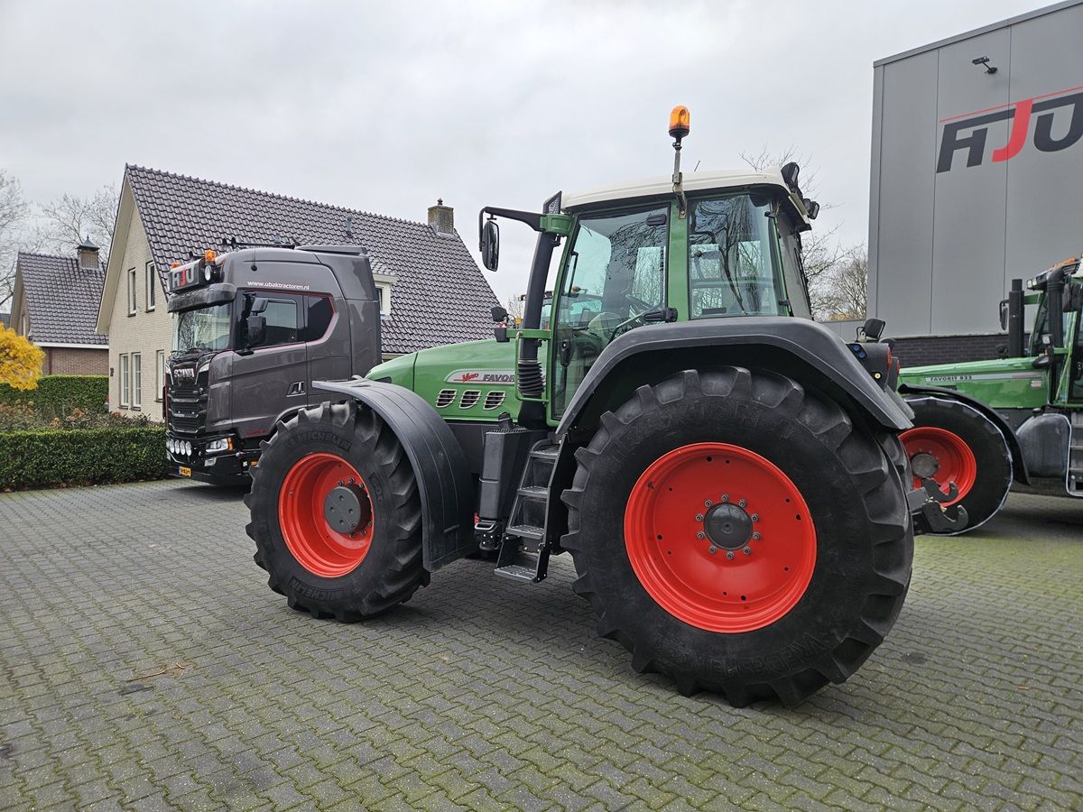 Fendt 916