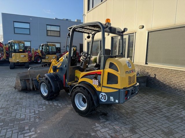 Manitou Mustang 306 520uur Minishovel Kniklader 20km/h NWST