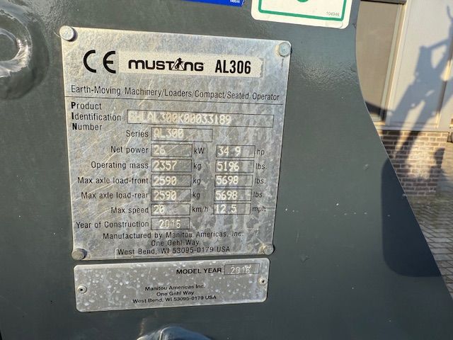 Manitou Mustang 306 520uur Minishovel Kniklader 20km/h NWST