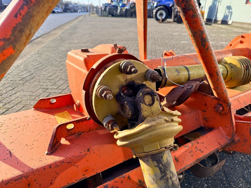 Howard HR20 205 Grondfrees