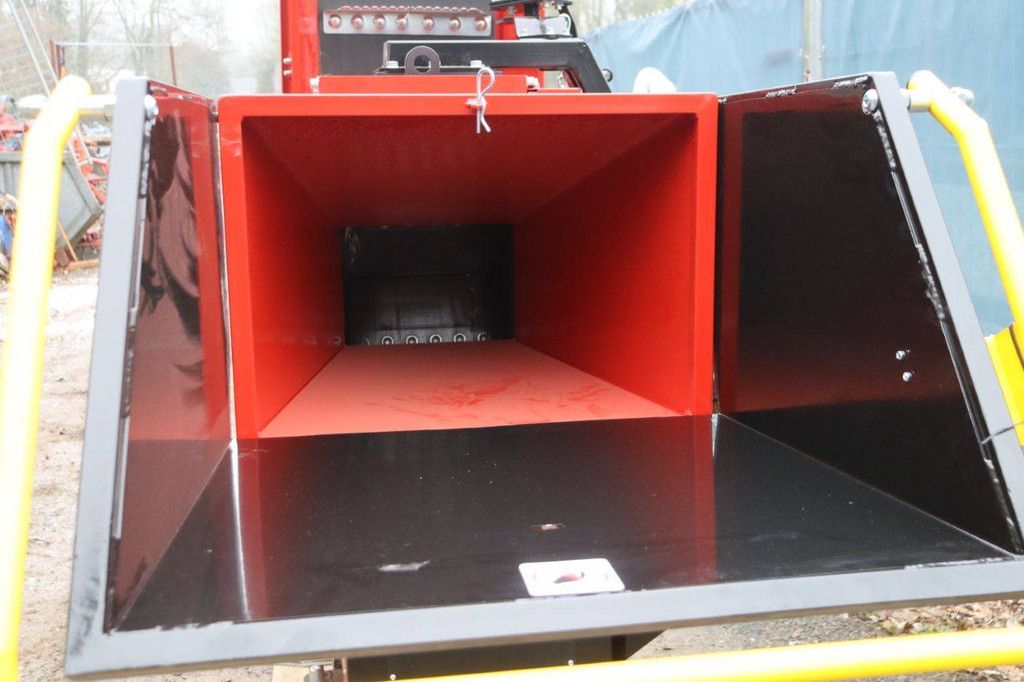 Remet CNC RP-200 SUPER chopper