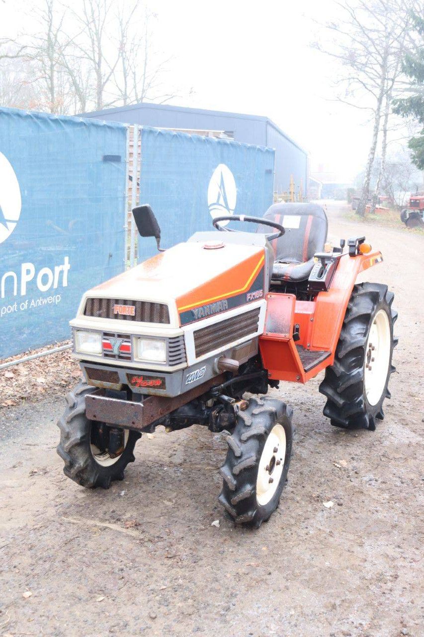 Kleintraktor Yanmar FX165D Diesel