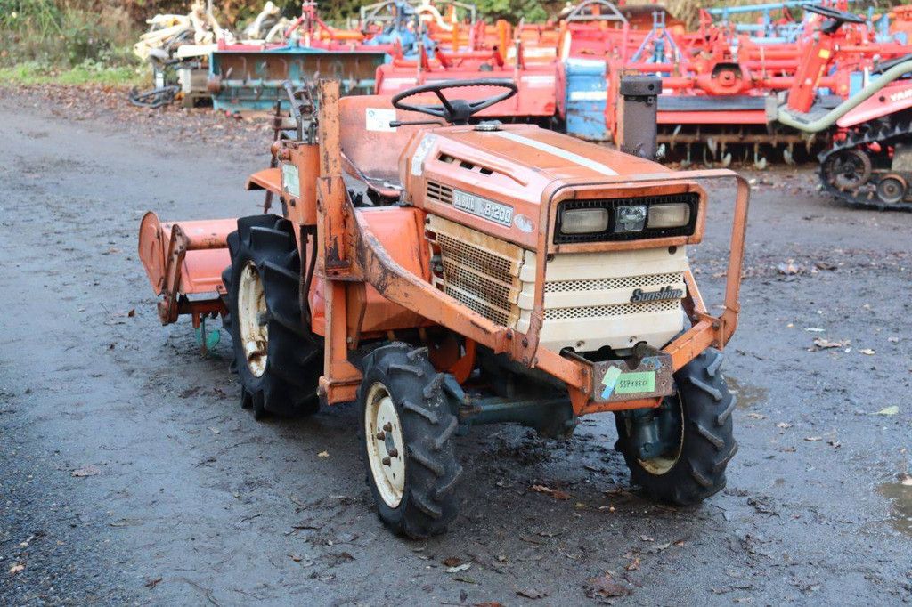 Kleintraktor mit Fräse Kubota ZB1200 Diesel