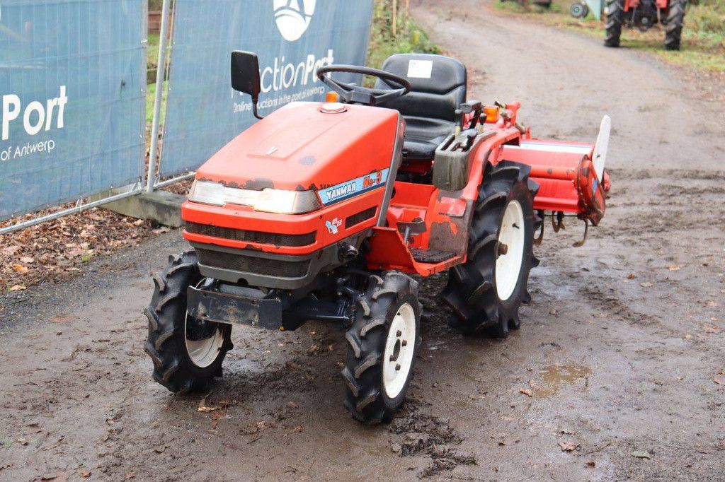 Mini tractor Yanmar Ke-3 Diesel