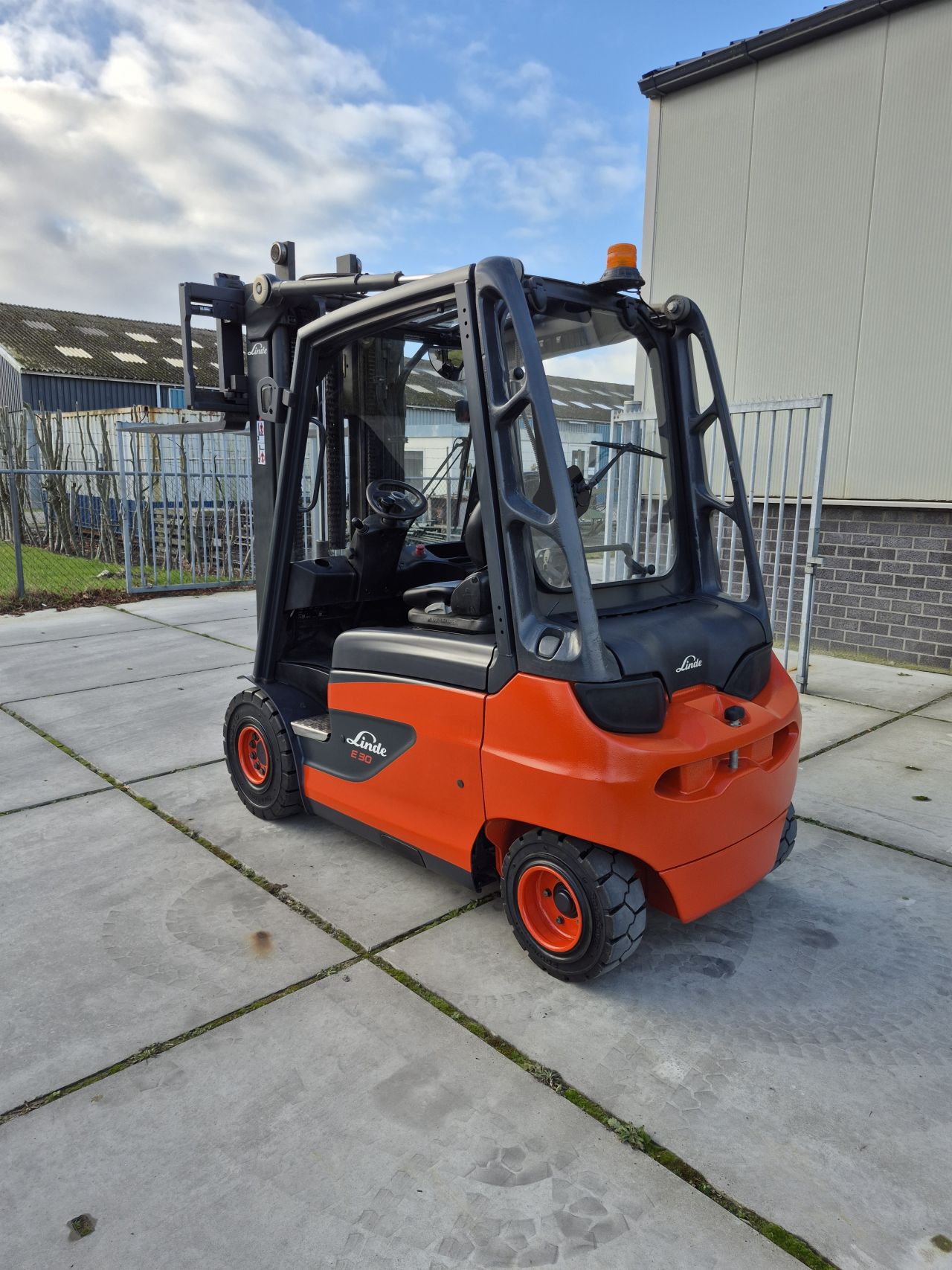 Linde E30-01 triplex sideshift 4.830 mm bj 2020 3392 uur