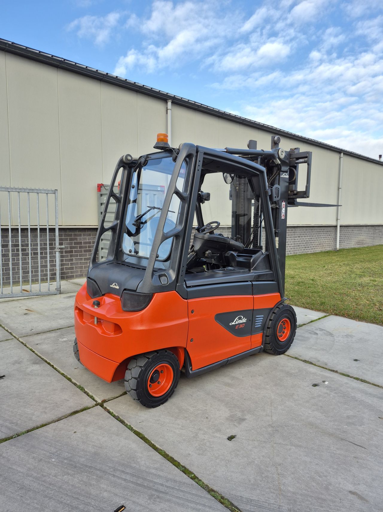 Linde E30-01 triplex sideshift 4.830 mm bj 2020 3392 uur