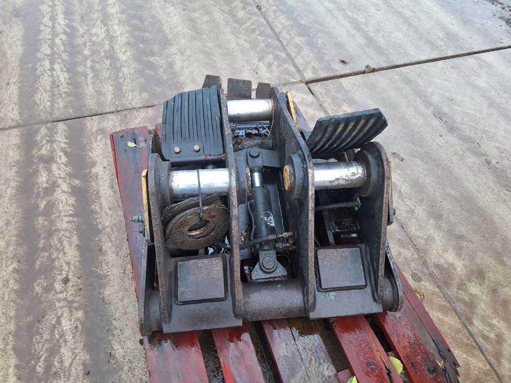 Caterpillar Connector Verachtert Systeem 2000