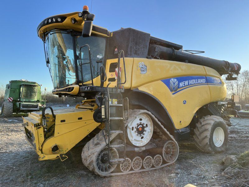 New Holland CR10.90