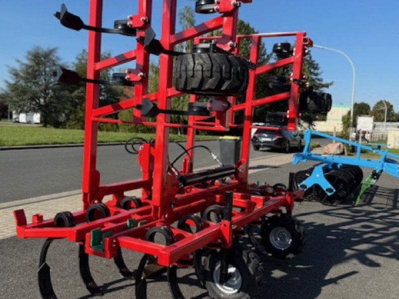 BM Maschinenbau Front 5m hydraulisch klappbar a. Straßenbreite E BAUAR