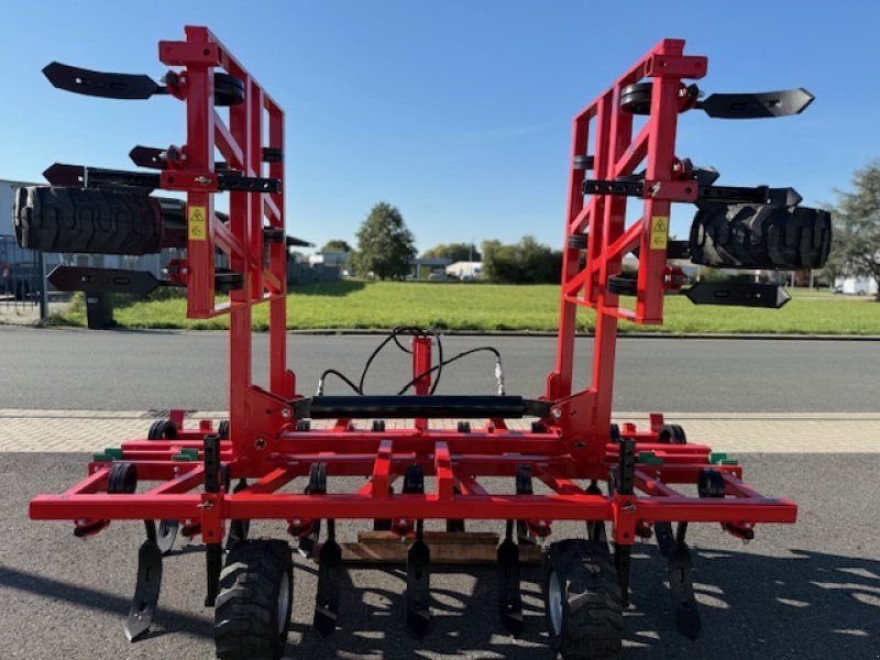 BM Maschinenbau Front 5m hydraulisch klappbar a. Straßenbreite E BAUAR