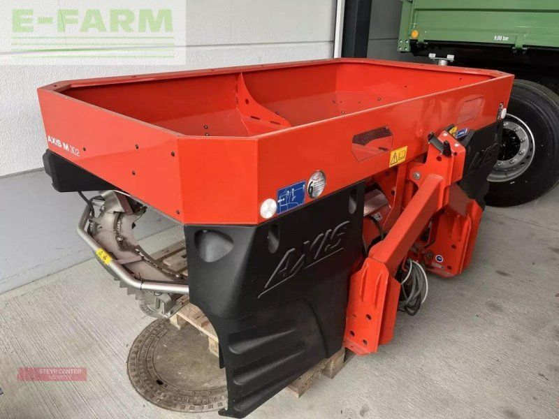 Rauch axis m 30.2 emc + w isobus