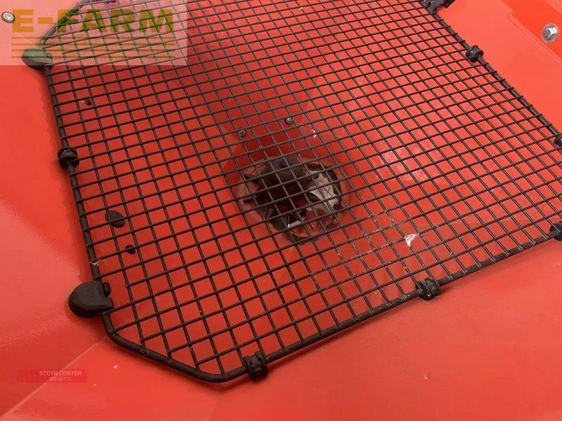 Rauch axis m 30.2 emc + w isobus