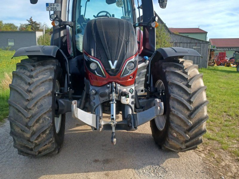 Valtra T254 V