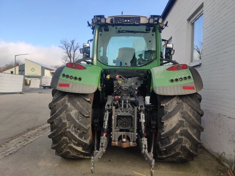 Fendt 724 VARIO S4 PROFI PLUS
