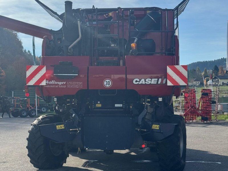 Case IH Axial-Flow 7240