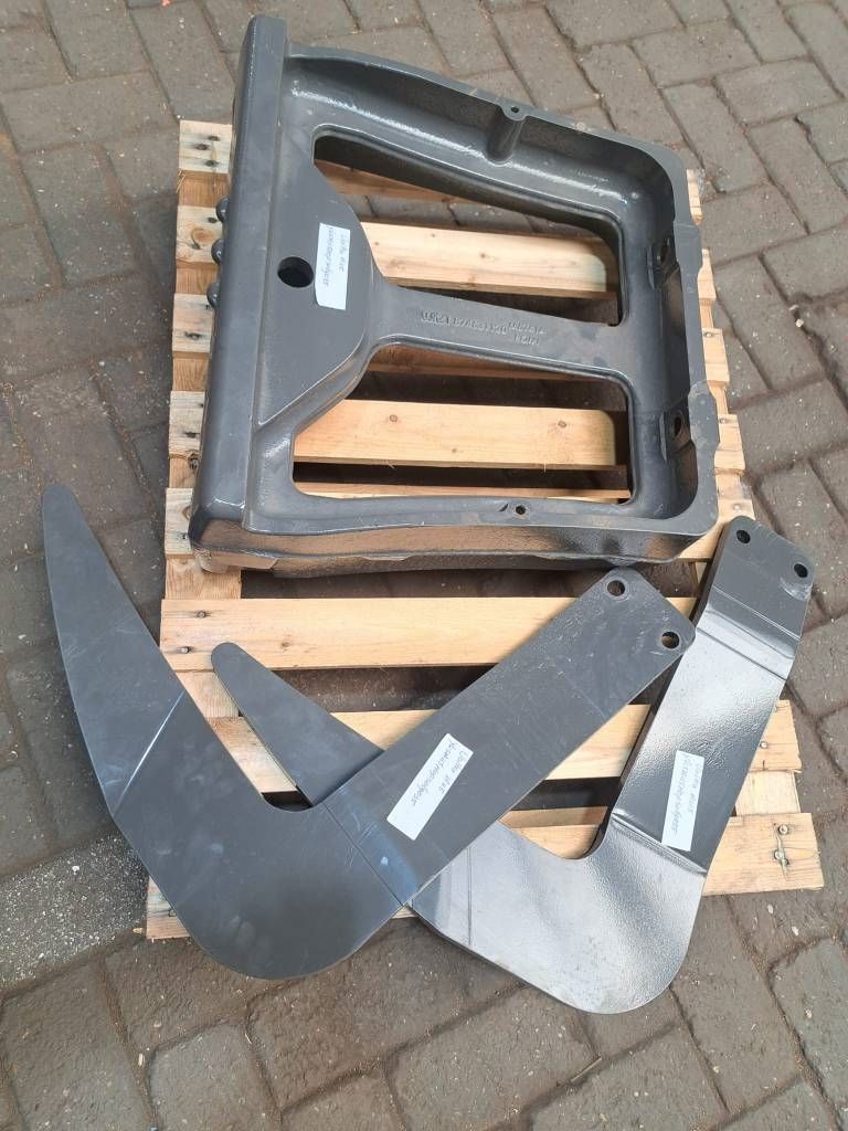 Valtra Gewichtendrager