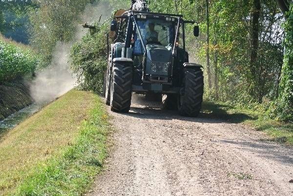 Valtra N-SERIE FORST SCHUTZ / FOREST PROTECTION