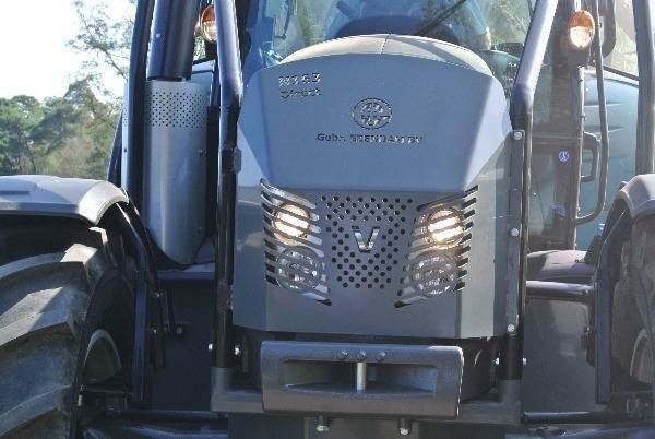 Valtra N-SERIE FORST SCHUTZ / FOREST PROTECTION