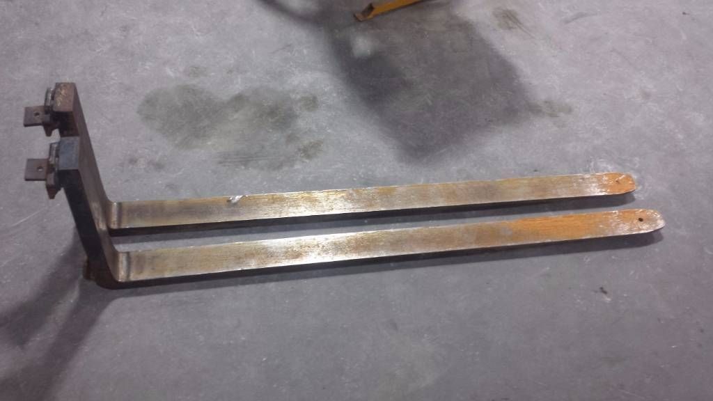 Quicke Palletlepels ISO FEM 2, 2 sets