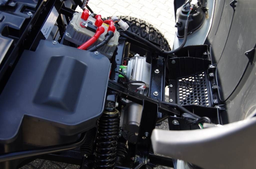 Frisian Leffert FM-90 4x4