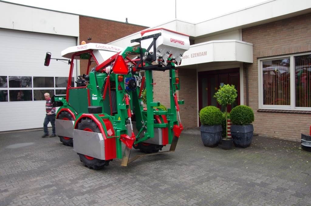 Ezendam GlobusTrike TK1200 + GPS portaltractor