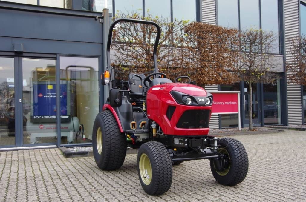 Yanmar SA424 HST